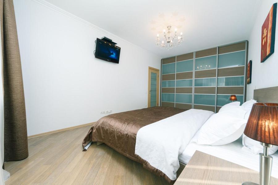 Househome Kyiv Exterior photo