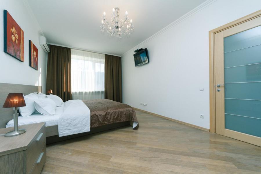 Househome Kyiv Exterior photo